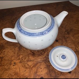 Rice Flower Teapot